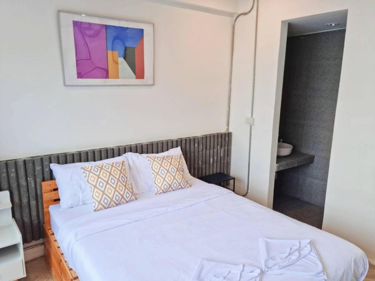 Haus Sathorn 11 Residence Bangkok Kültér fotó
