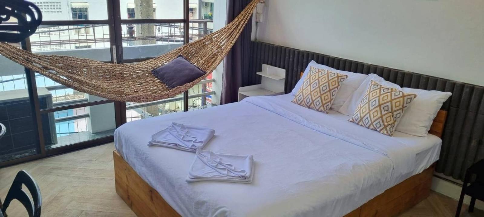 Haus Sathorn 11 Residence Bangkok Kültér fotó