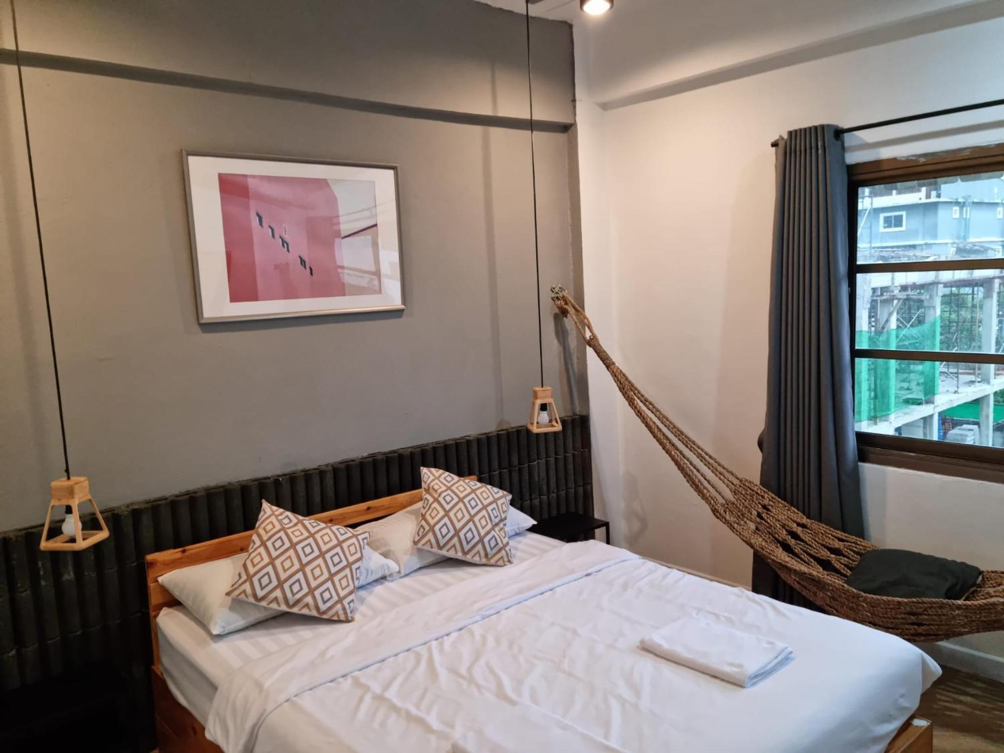 Haus Sathorn 11 Residence Bangkok Kültér fotó