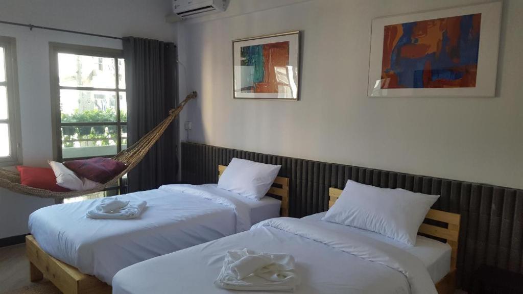 Haus Sathorn 11 Residence Bangkok Kültér fotó