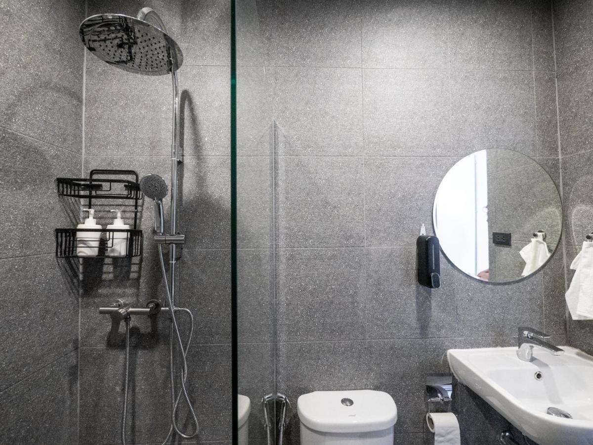 Haus Sathorn 11 Residence Bangkok Kültér fotó